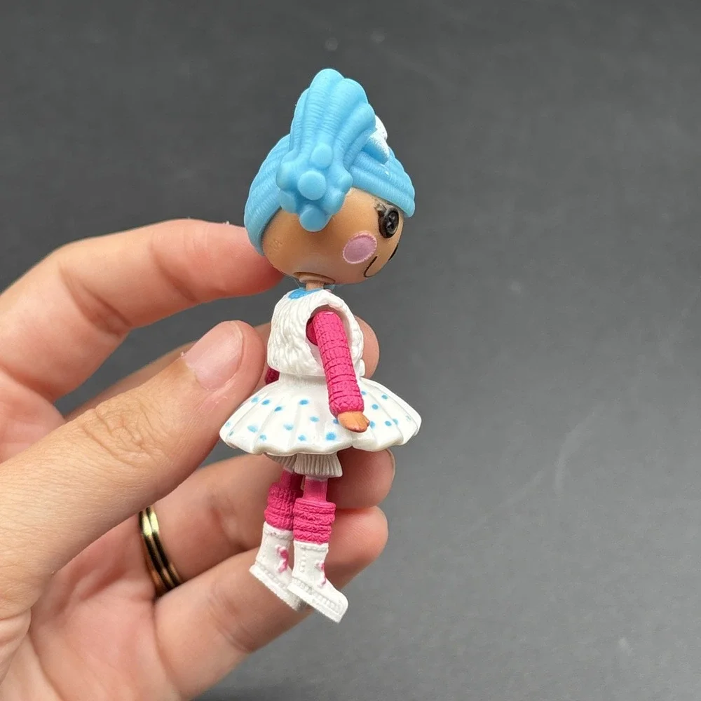 Lalaloopsy Mini Mittens Fluff 'N' Stuff with Pet 3